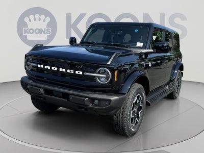 2026 Ford Bronco Outer Banks