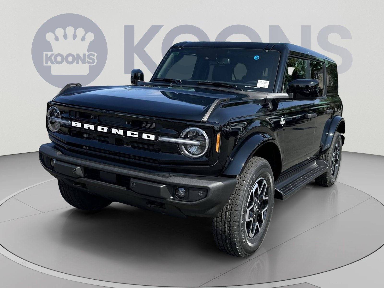2026 Ford Bronco Outer Banks