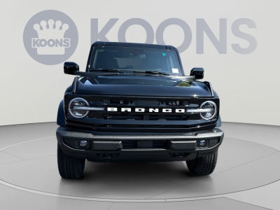 2026 Ford Bronco Outer Banks