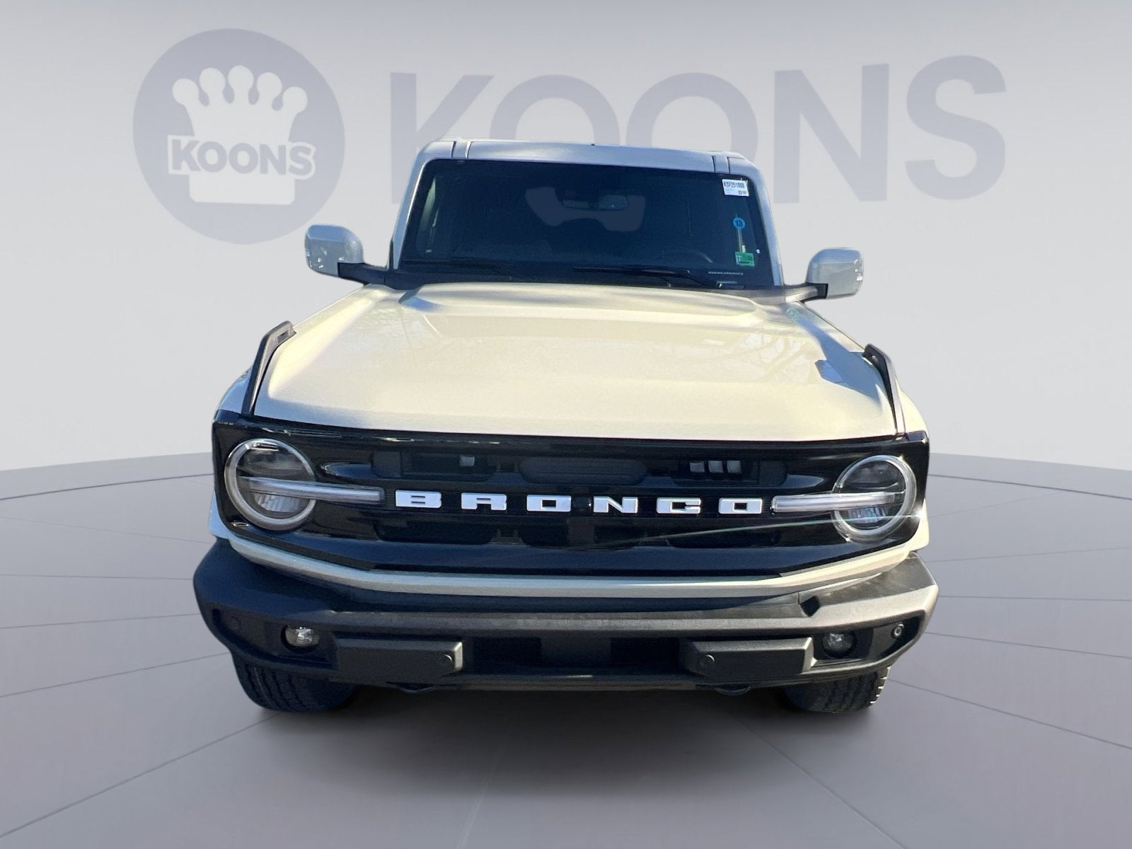 2025 Ford Bronco Outer Banks