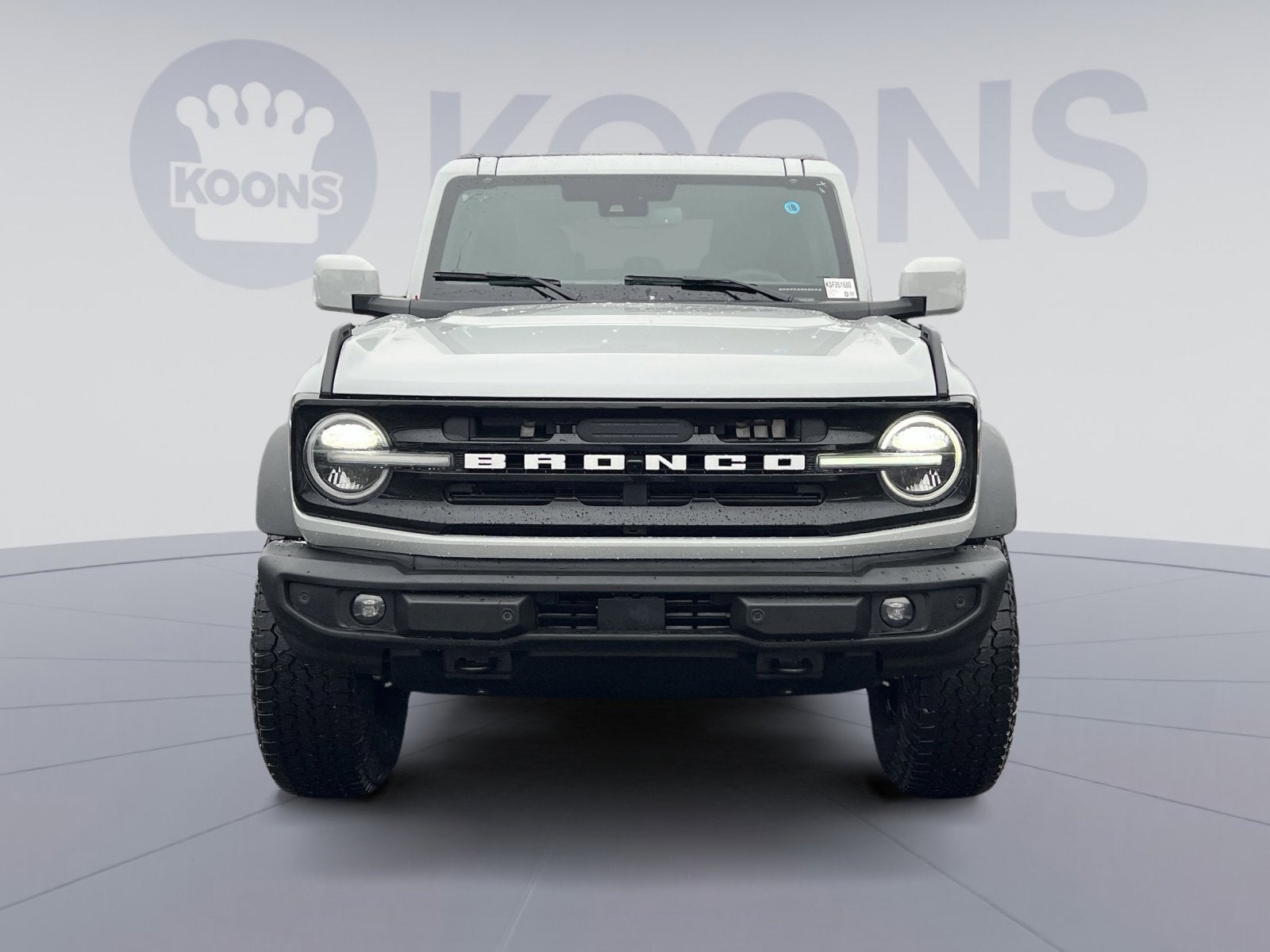 2026 Ford Bronco Outer Banks