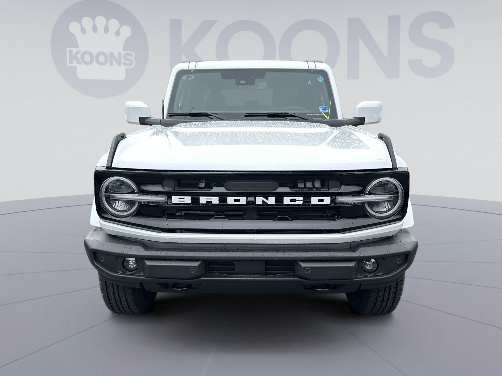 2026 Ford Bronco Outer Banks