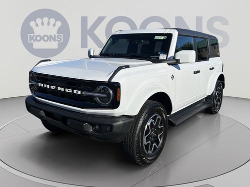 2026 Ford Bronco Outer Banks