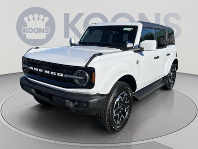 2026 Ford Bronco Outer Banks