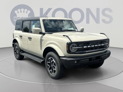 2026 Ford Bronco Outer Banks