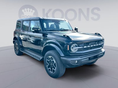 2025 Ford Bronco Outer Banks