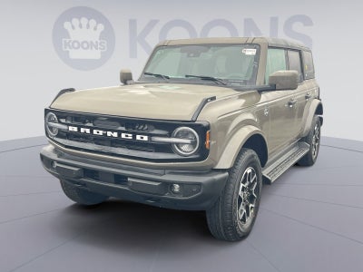2026 Ford Bronco Outer Banks