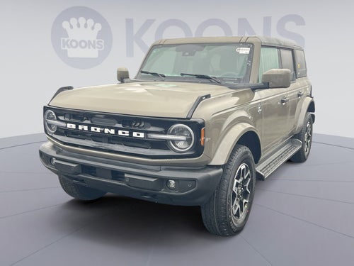 2026 Ford Bronco Outer Banks