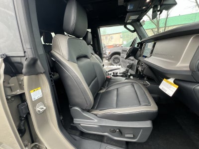 2026 Ford Bronco Outer Banks Dark Trail Black Pkg