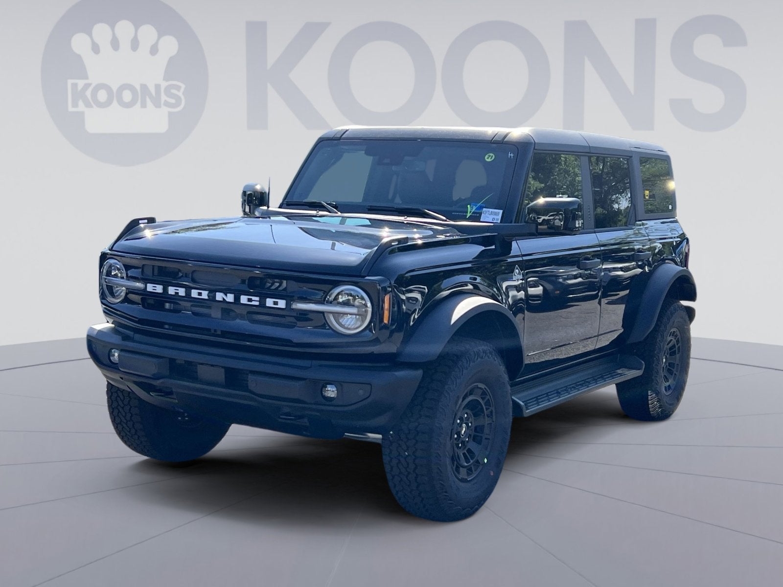 2026 Ford Bronco Outer Banks