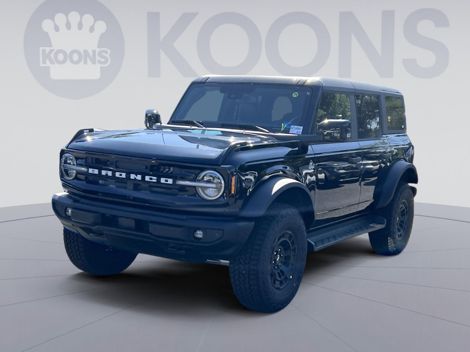 2026 Ford Bronco Outer Banks
