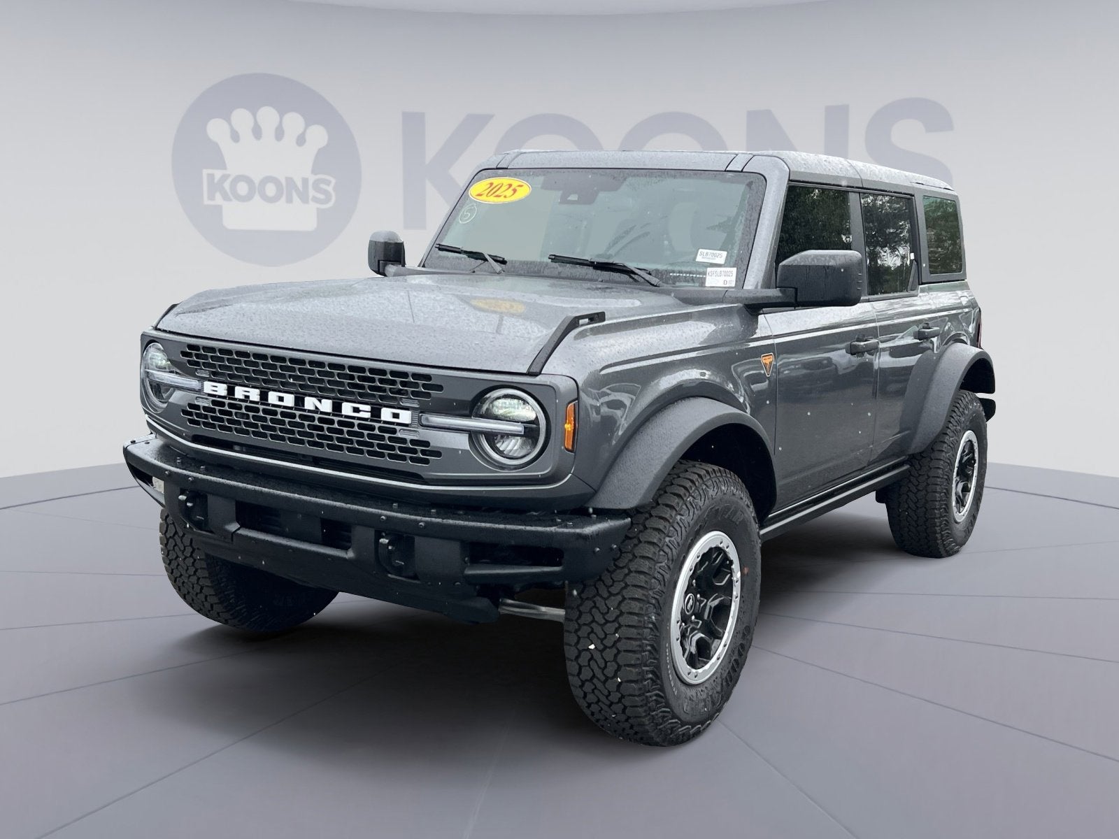 2025 Ford Bronco Badlands 4x4's photo