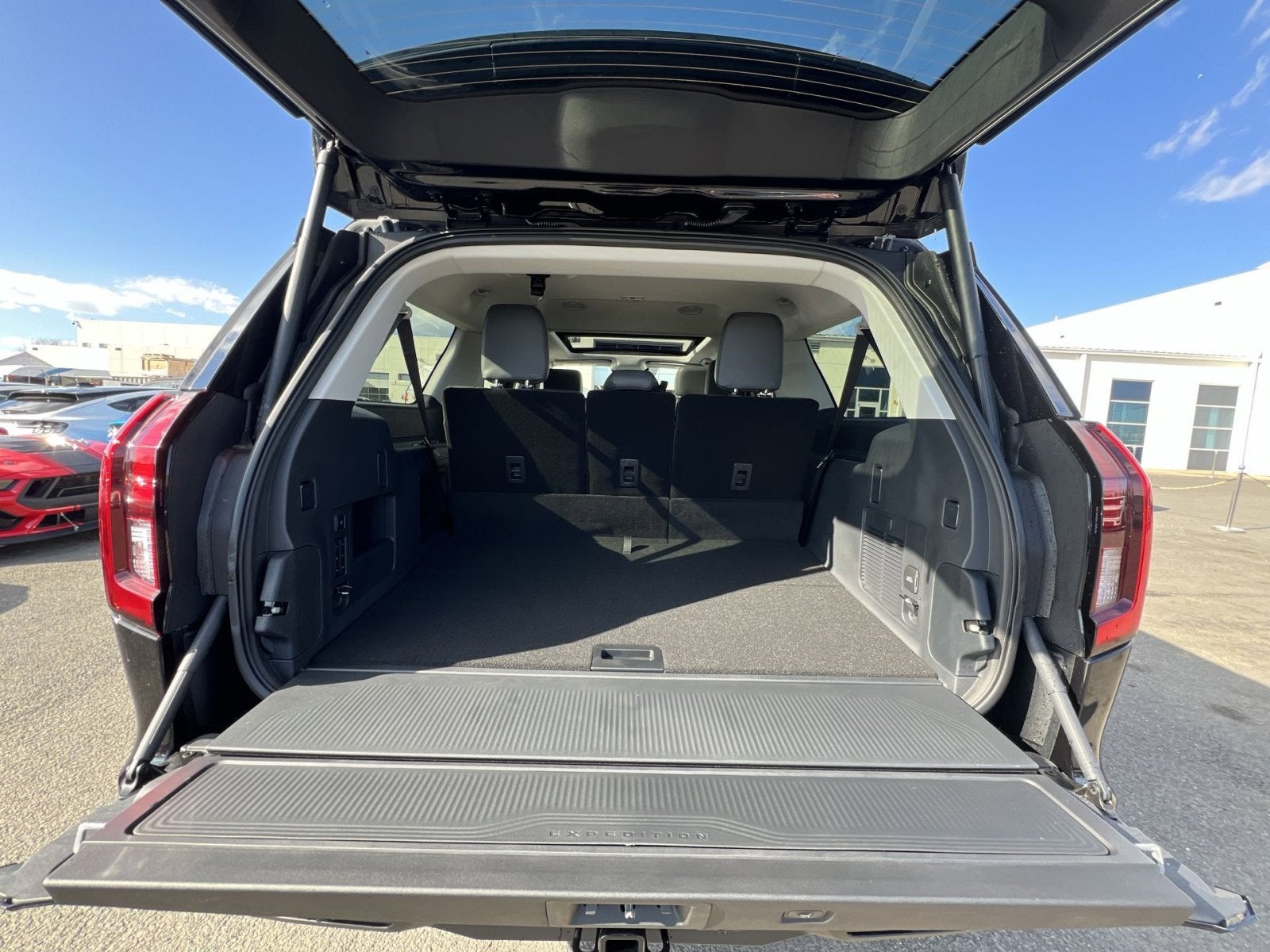 2026 Ford Expedition Max Active