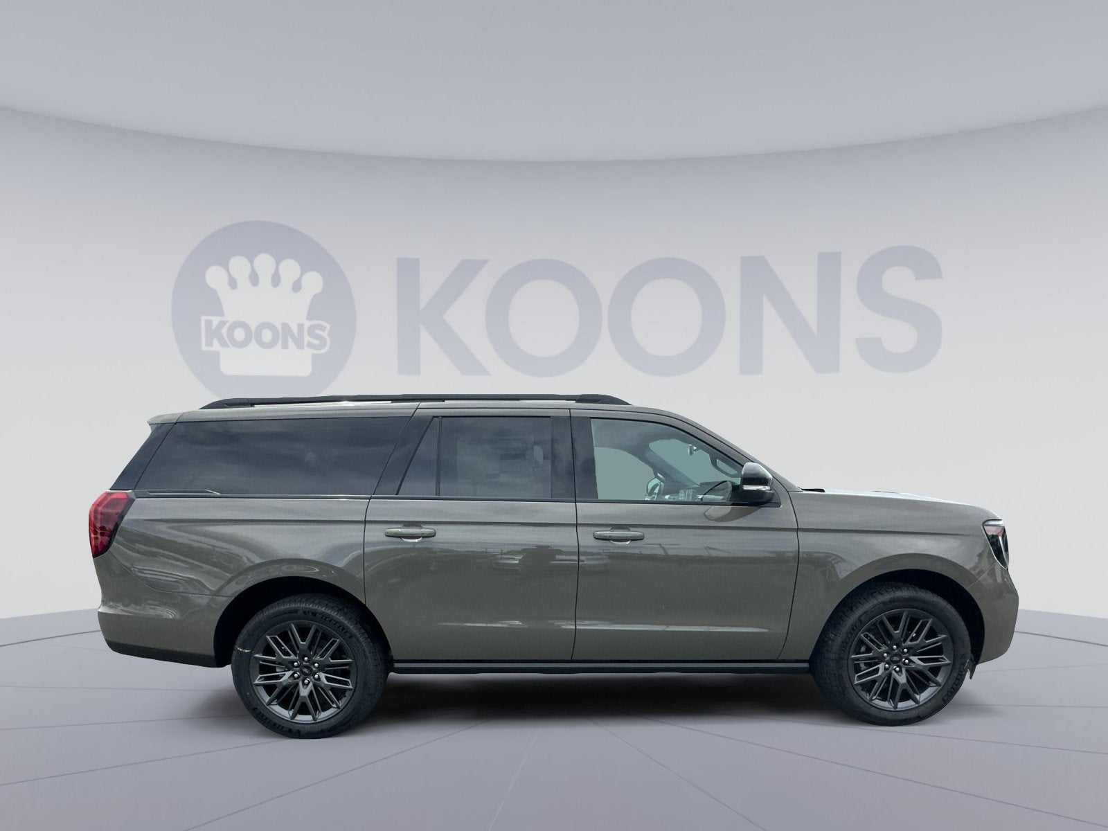 2027 Ford Expedition Max Platinum