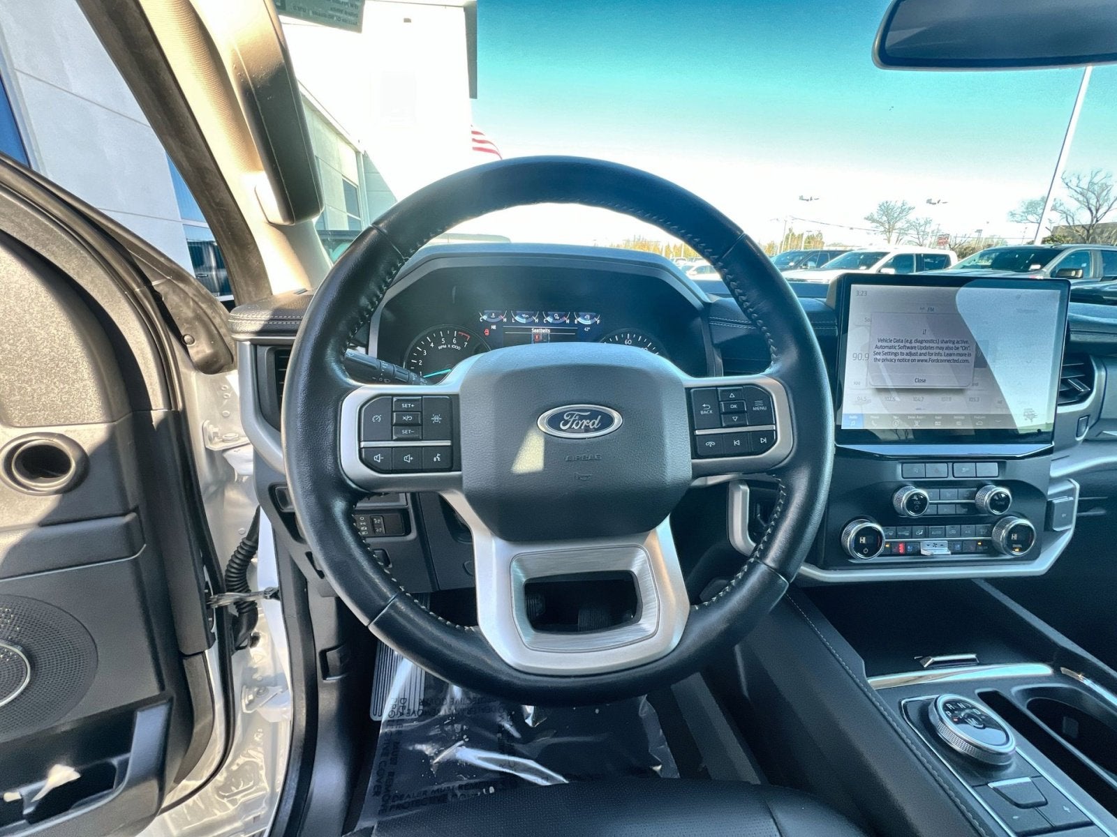 2023 Ford Expedition XLT