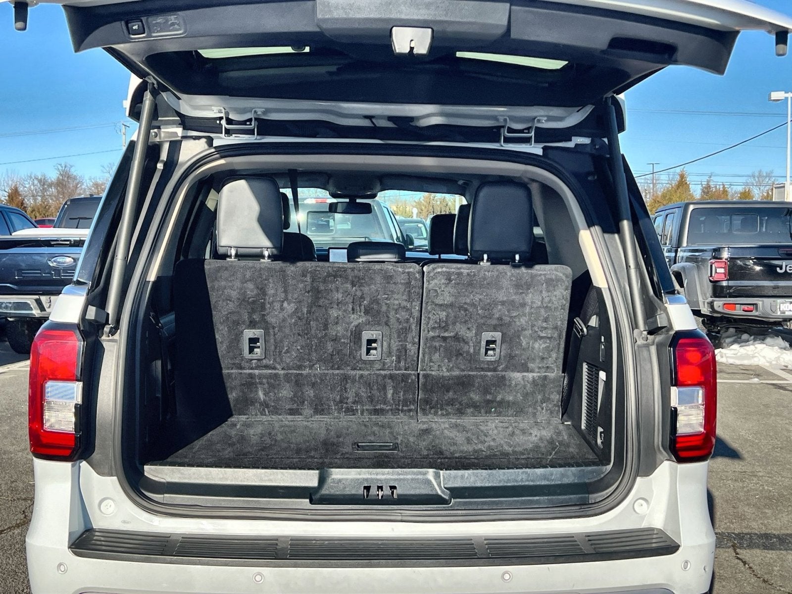 2023 Ford Expedition XLT