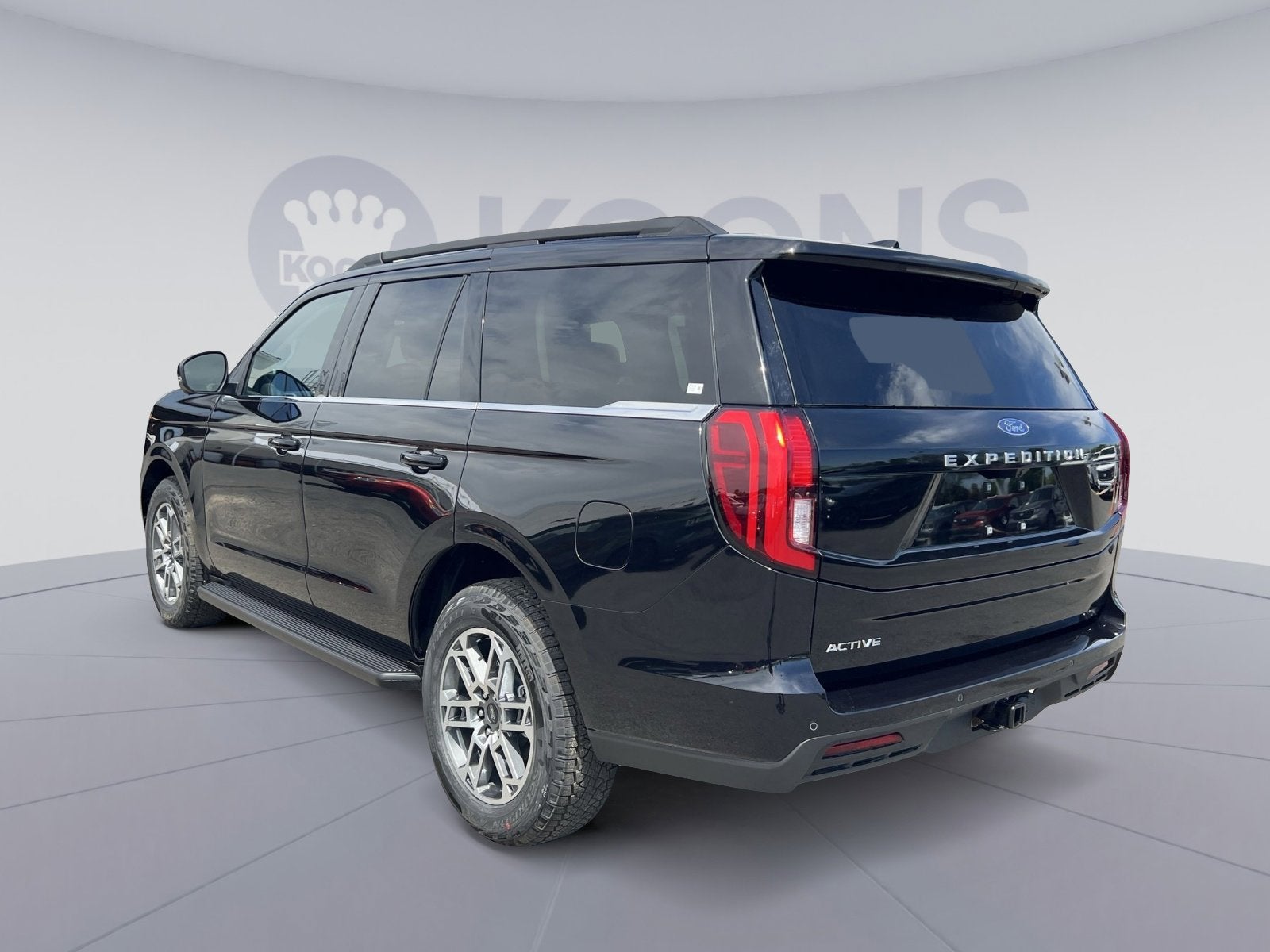 2026 Ford Expedition Active