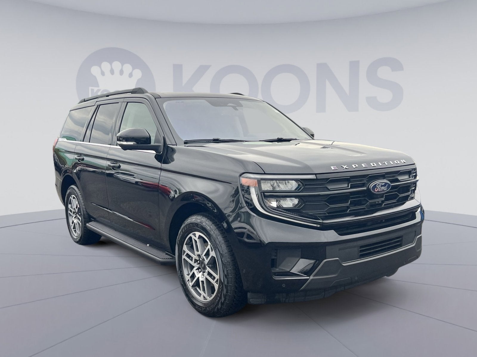 2025 Ford Expedition Active