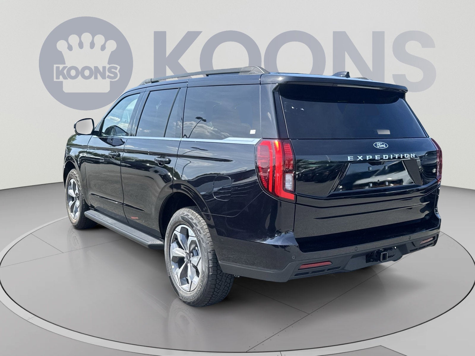 2027 Ford Expedition Active