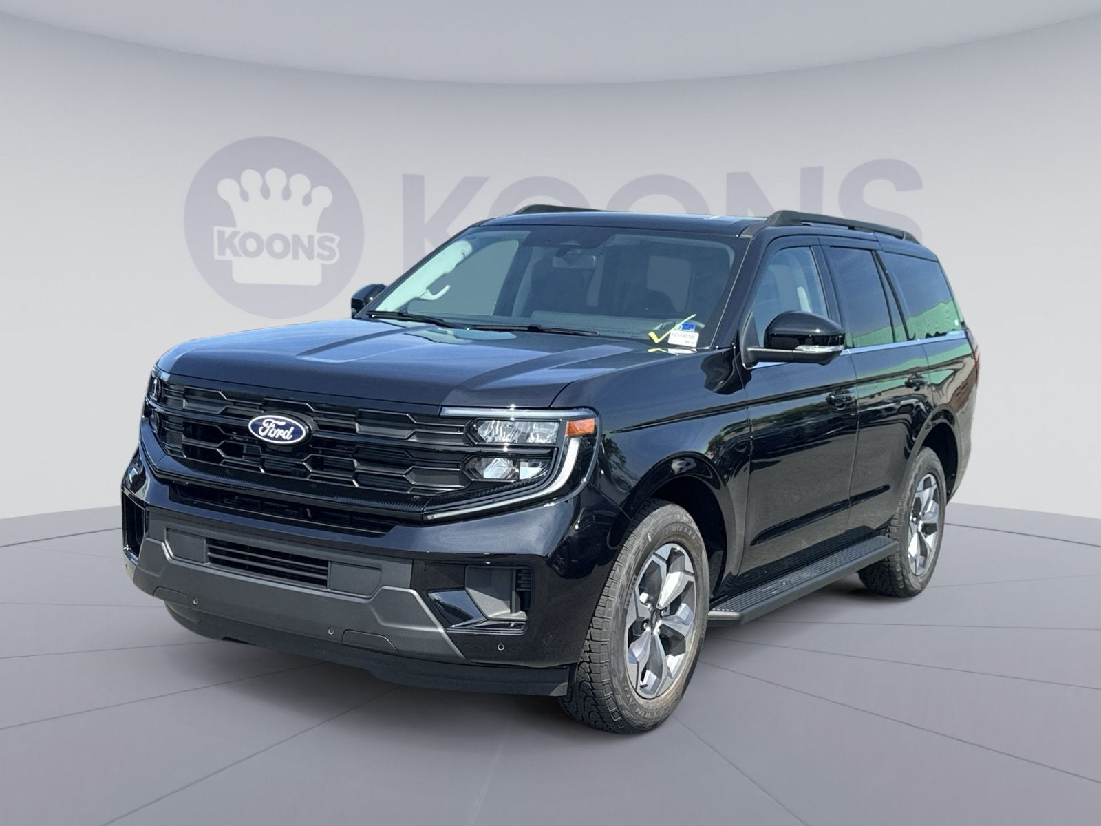 2027 Ford Expedition Active