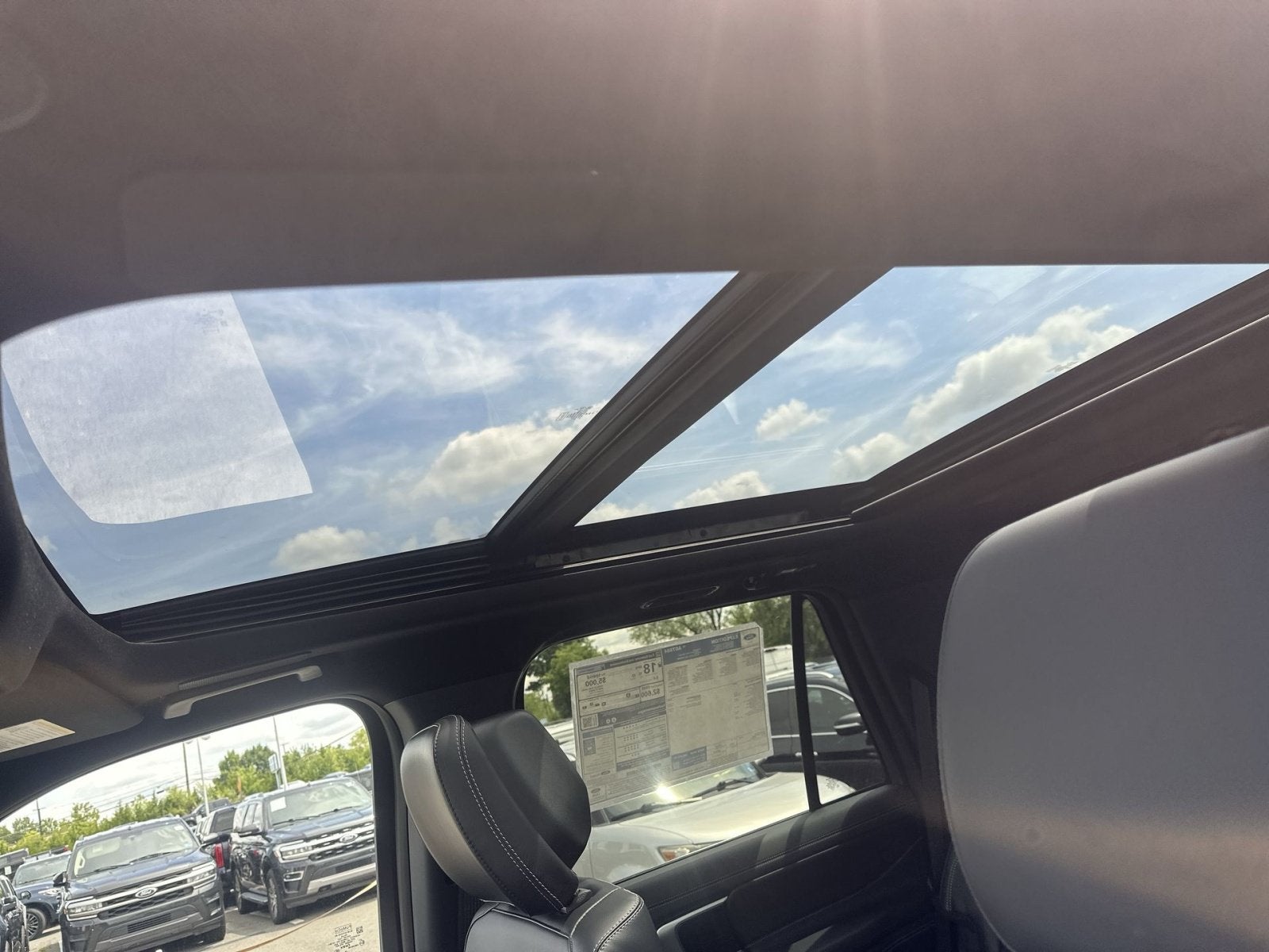 2027 Ford Expedition Platinum