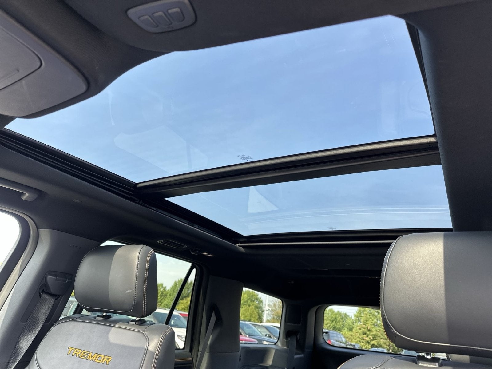 2025 Ford Expedition Tremor