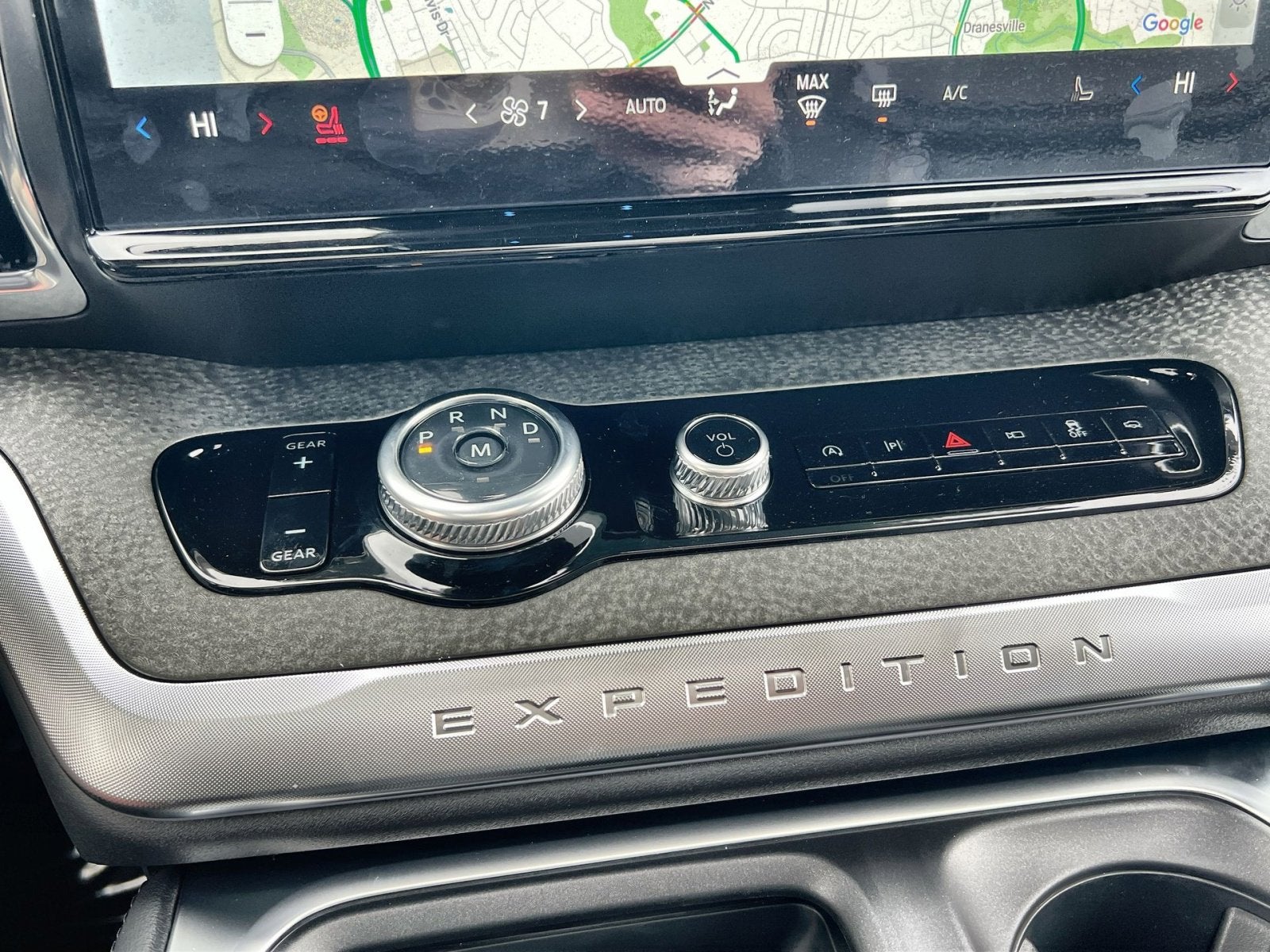 2025 Ford Expedition Tremor