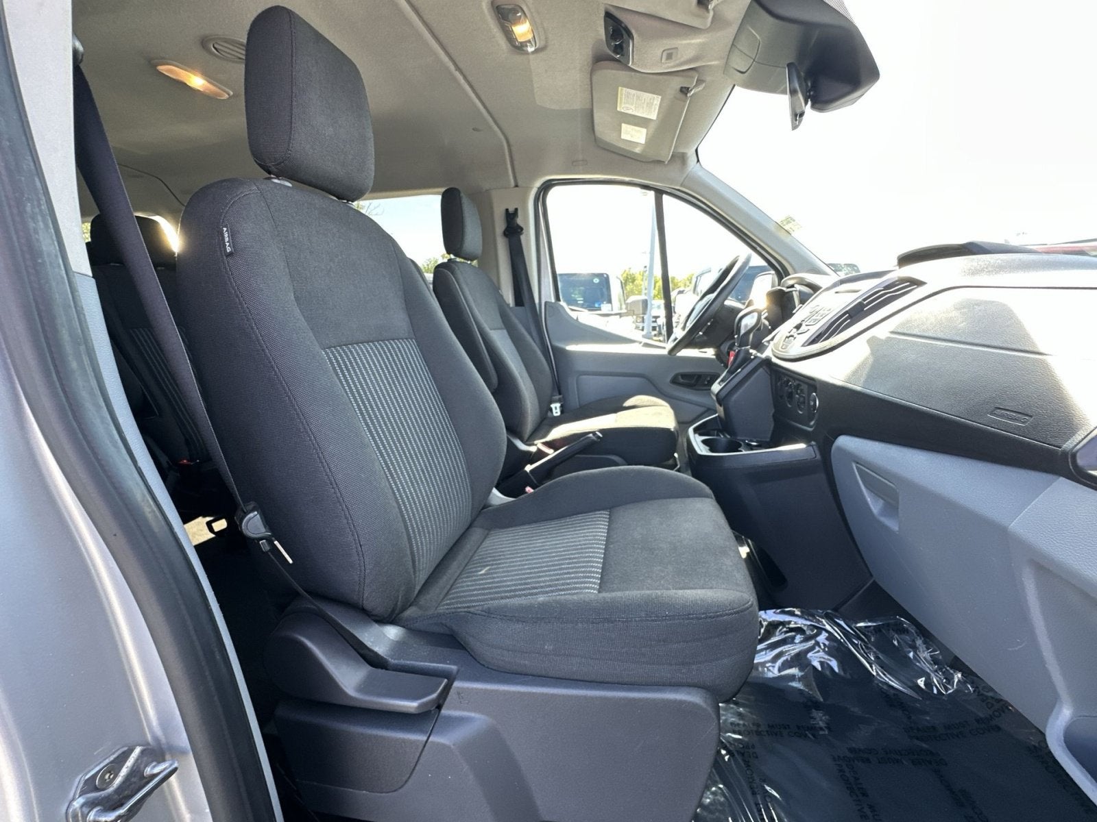 2016 Ford Transit-150 XLT