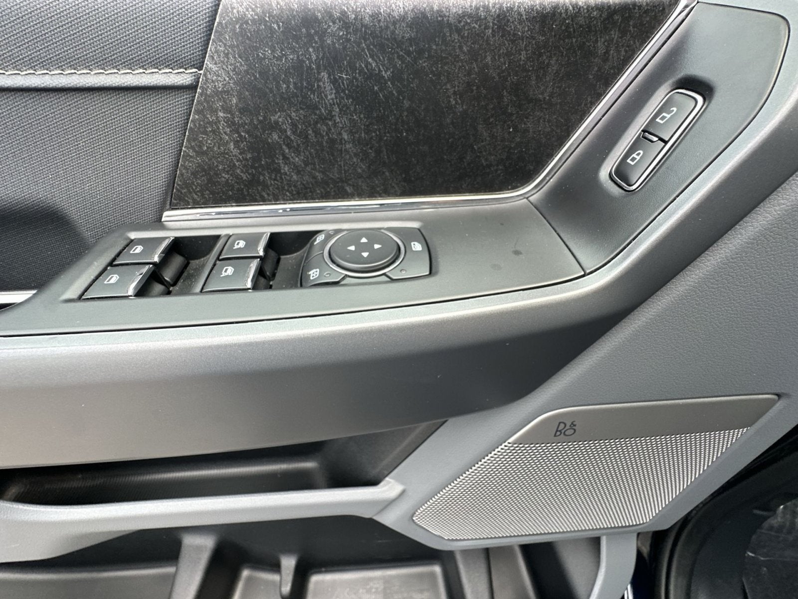 2024 Ford F-150 Lightning Flash