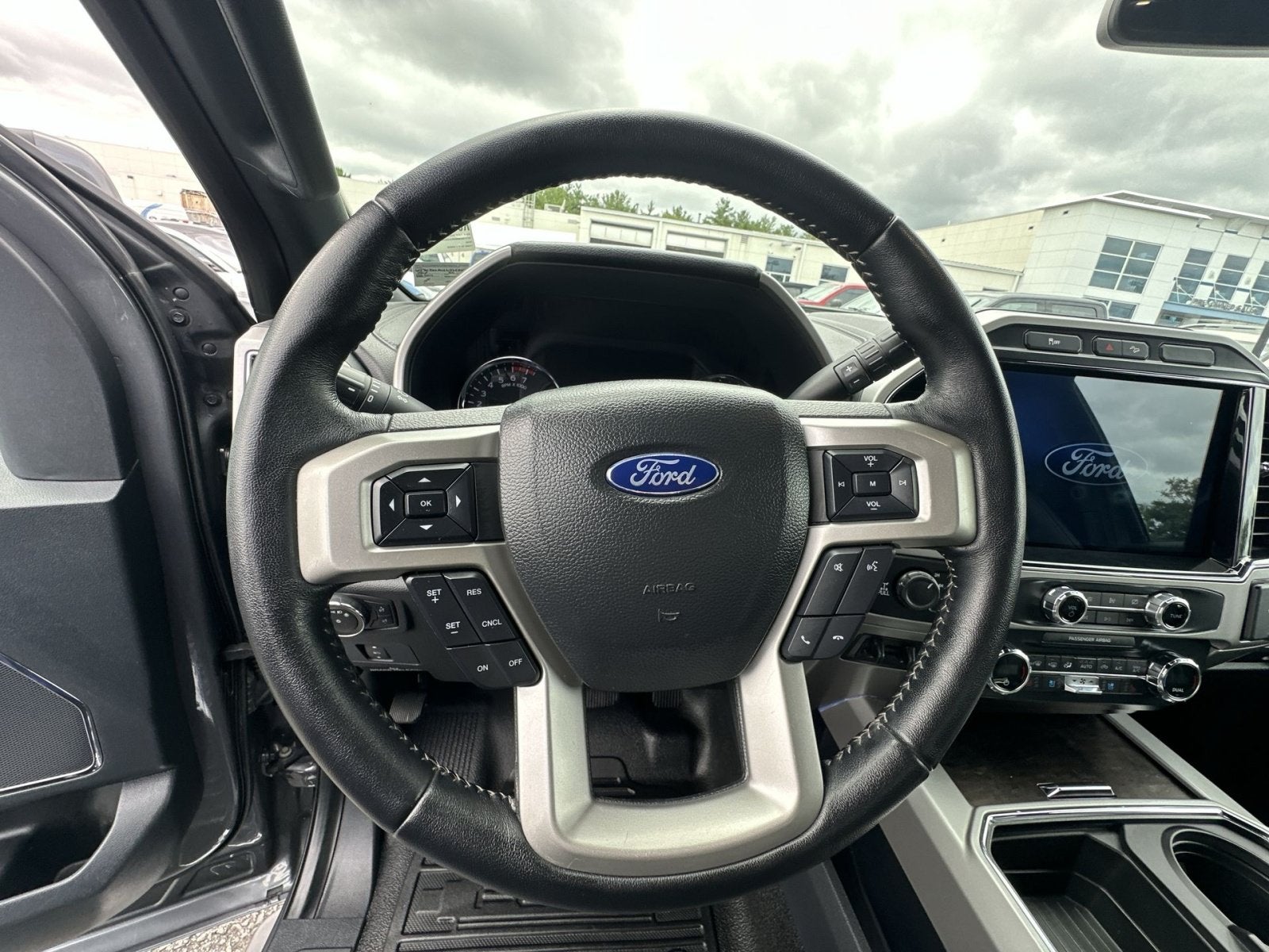 2022 Ford F-250SD Lariat