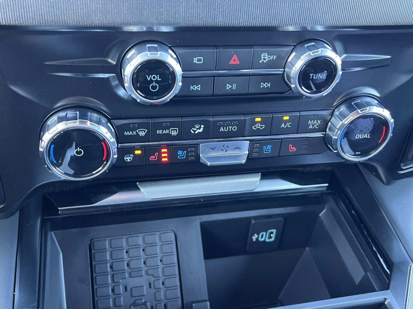 2025 Ford F-250SD Platinum