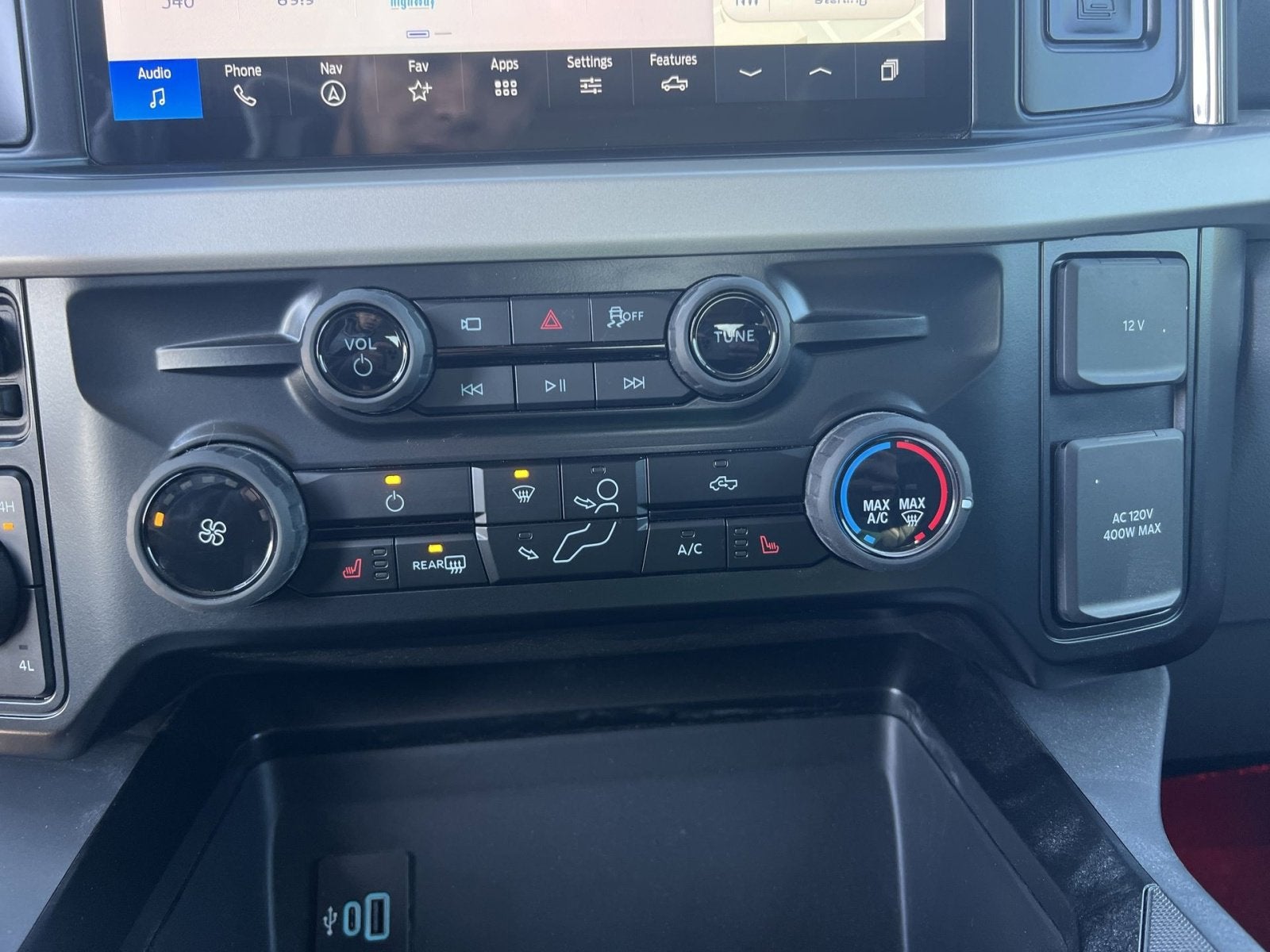 2026 Ford F-250SD Black Widow Premium Lifted 4X4