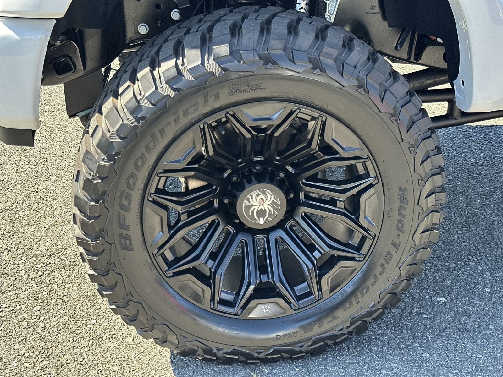 2026 Ford F-250SD Black Widow Lariat Ultimate Edition