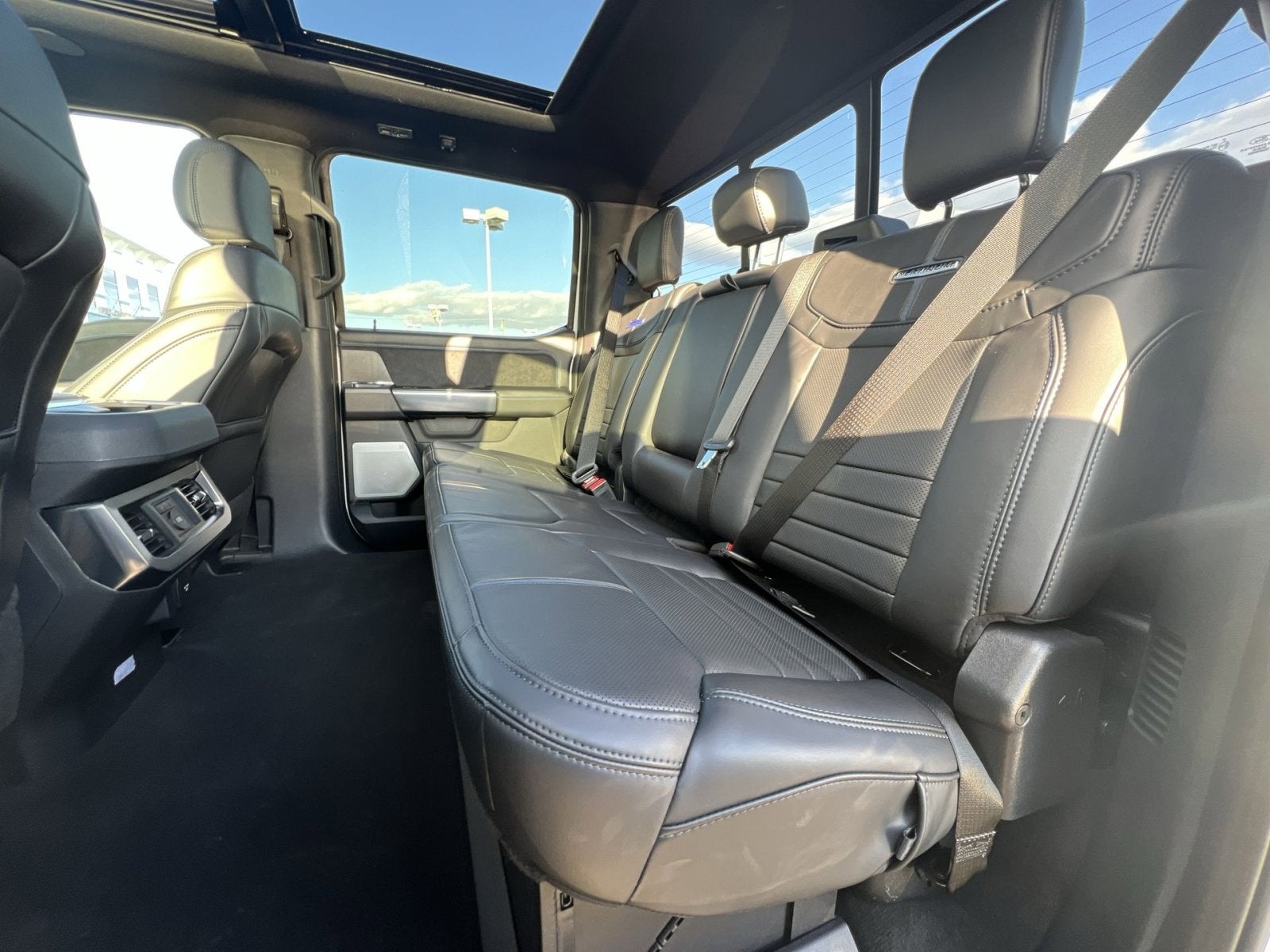 2025 Ford F-250SD Platinum