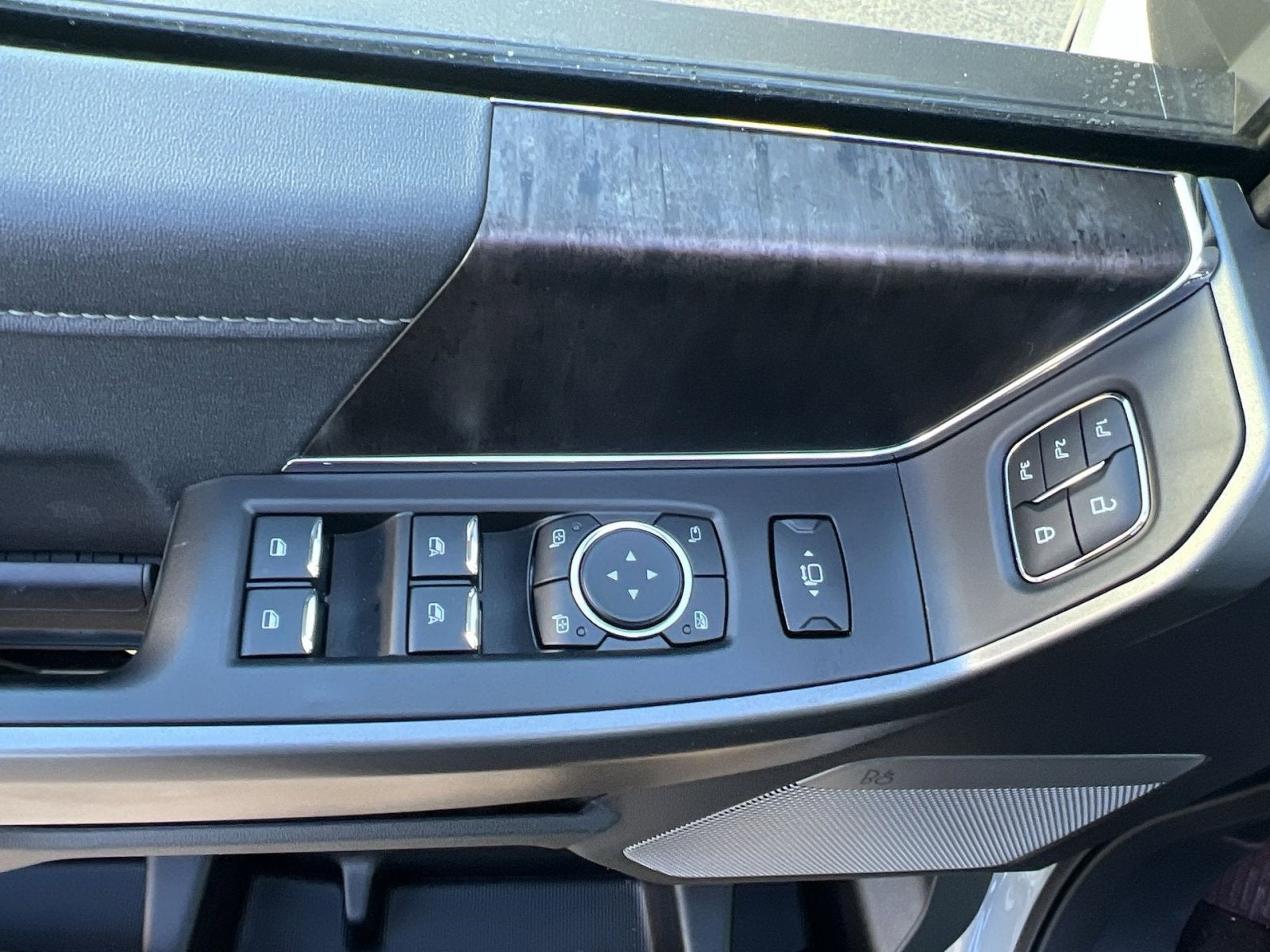 2026 Ford F-250SD Black Widow Lariat Ultimate Edition