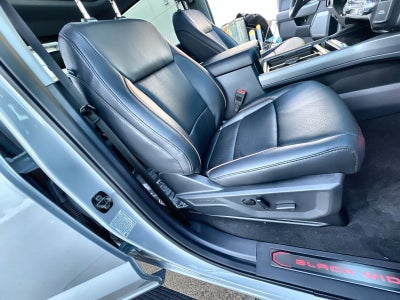 2026 Ford F-250SD Black Widow Lariat Ultimate Edition