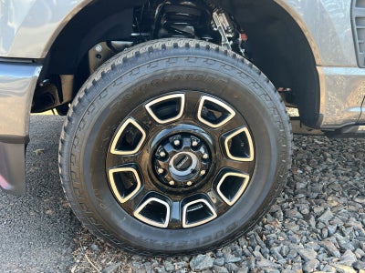2025 Ford F-250SD Platinum