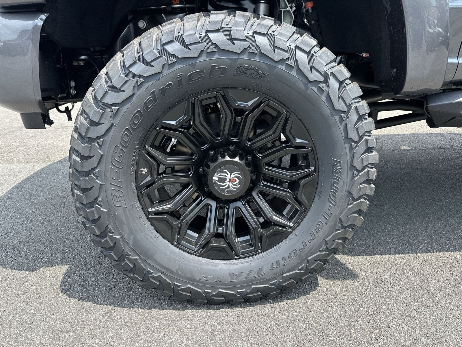 2026 Ford F-250SD Black Widow Lariat Ultimate Edition