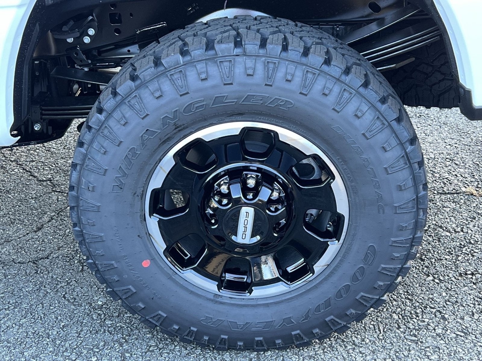 2027 Ford F-250SD Lariat