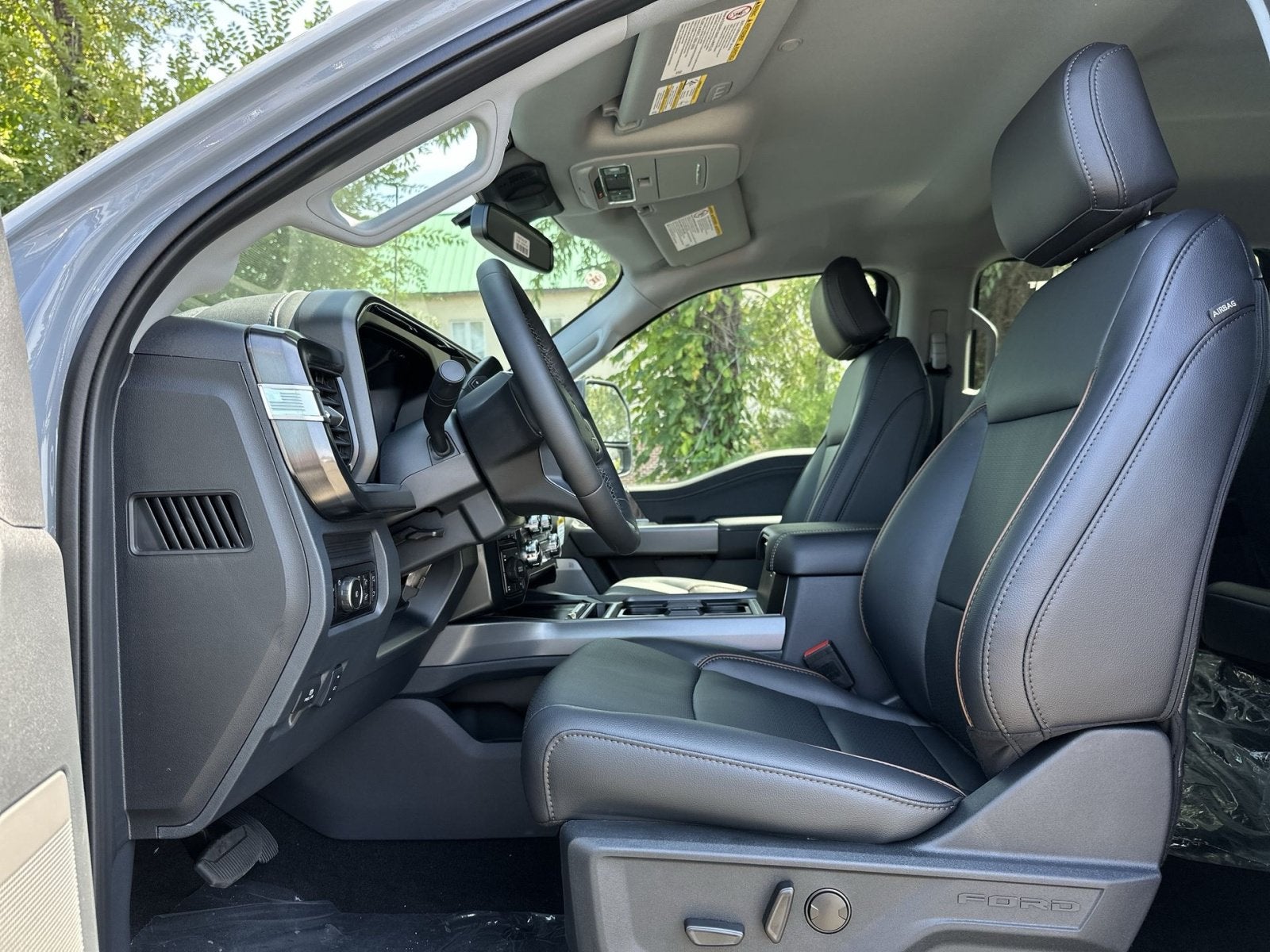 2027 Ford F-250SD Lariat