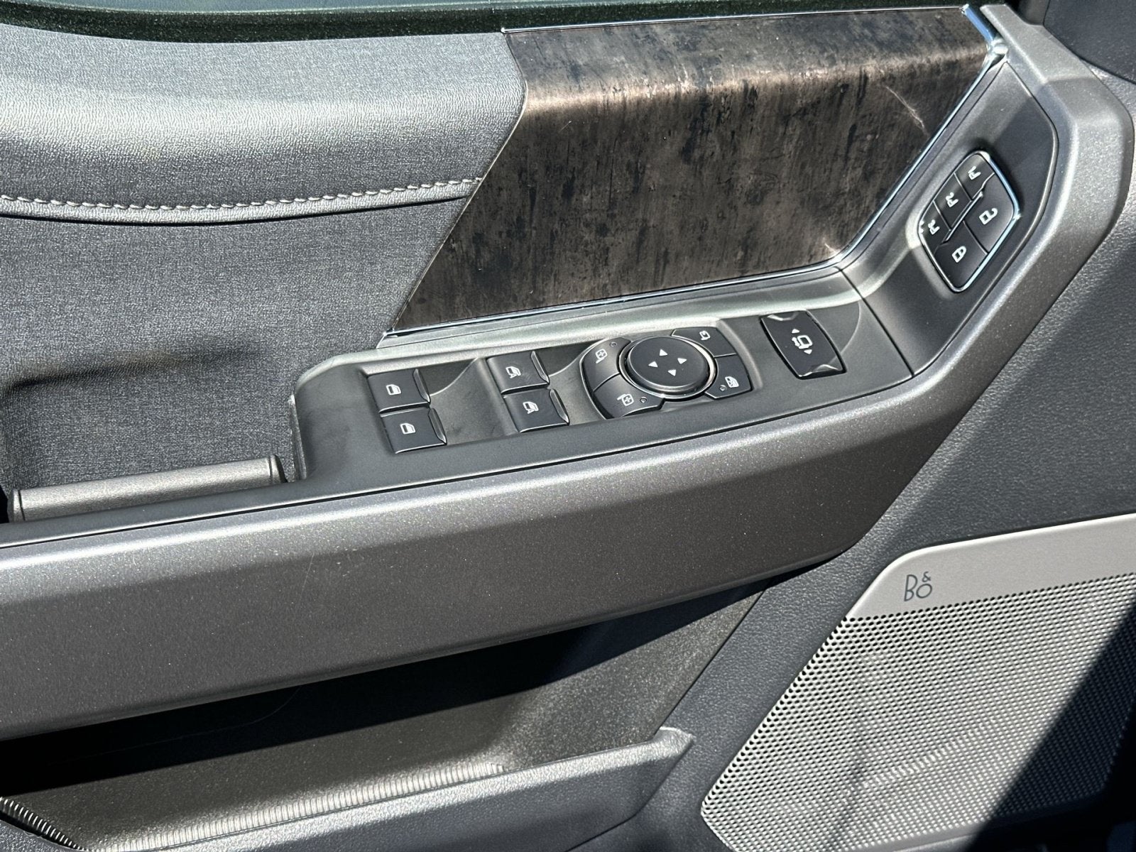2027 Ford F-250SD Lariat