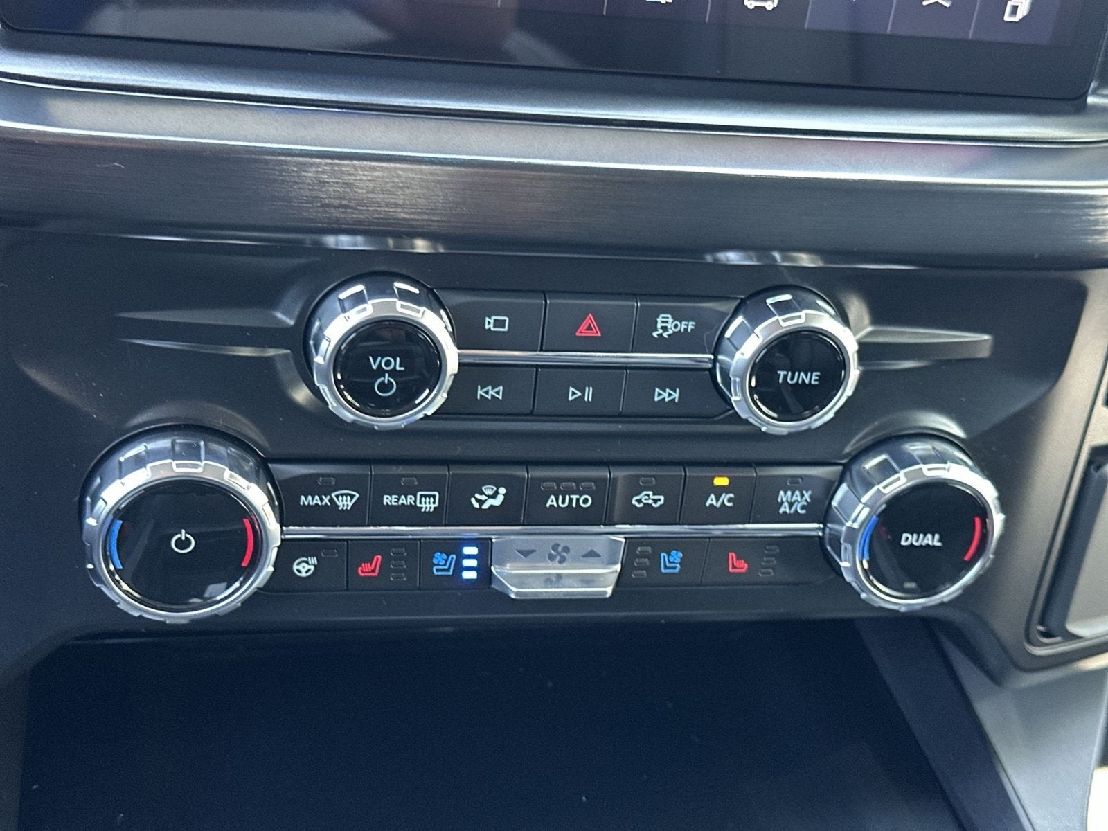 2027 Ford F-250SD Lariat