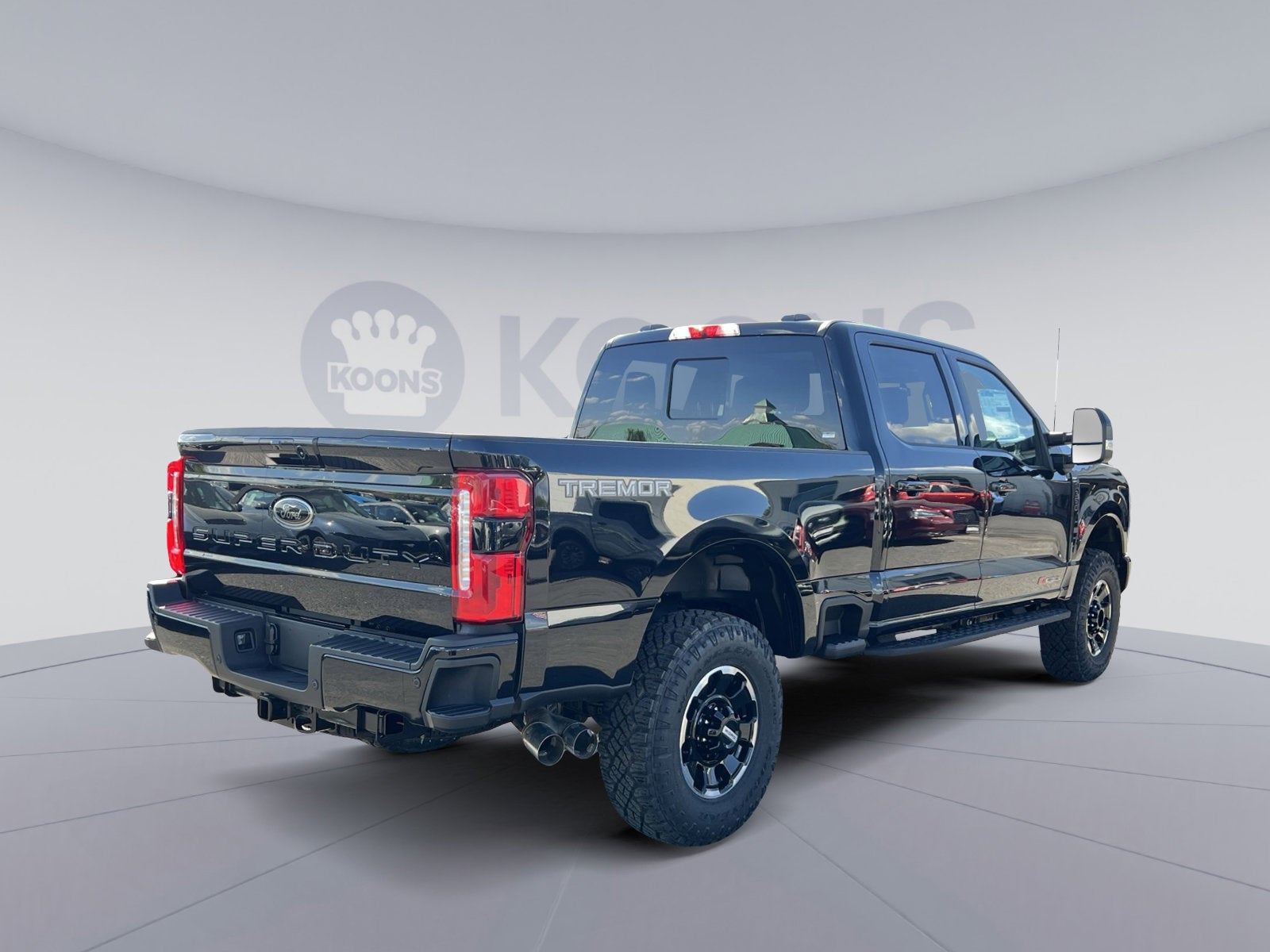 2025 Ford F-350SD Lariat