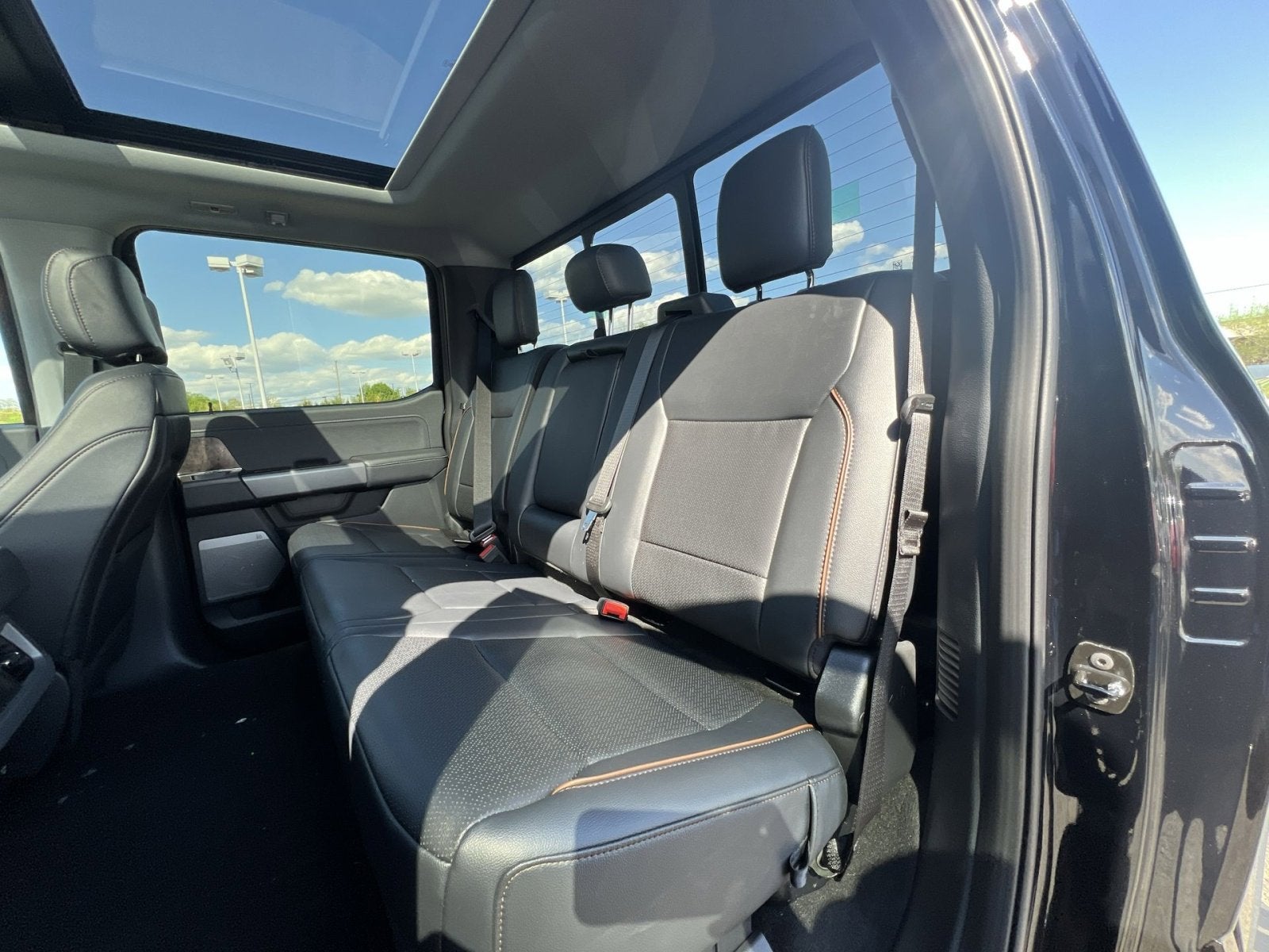 2025 Ford F-350SD Lariat