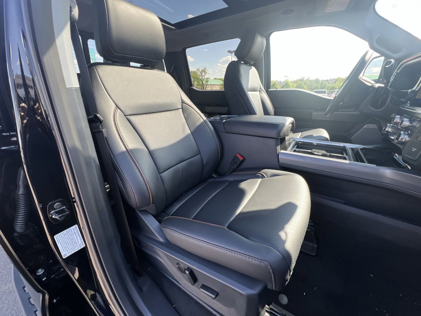 2025 Ford F-350SD Lariat