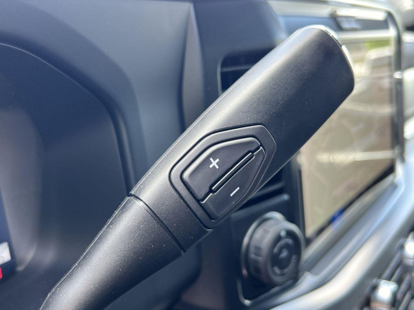 2025 Ford F-350SD Platinum