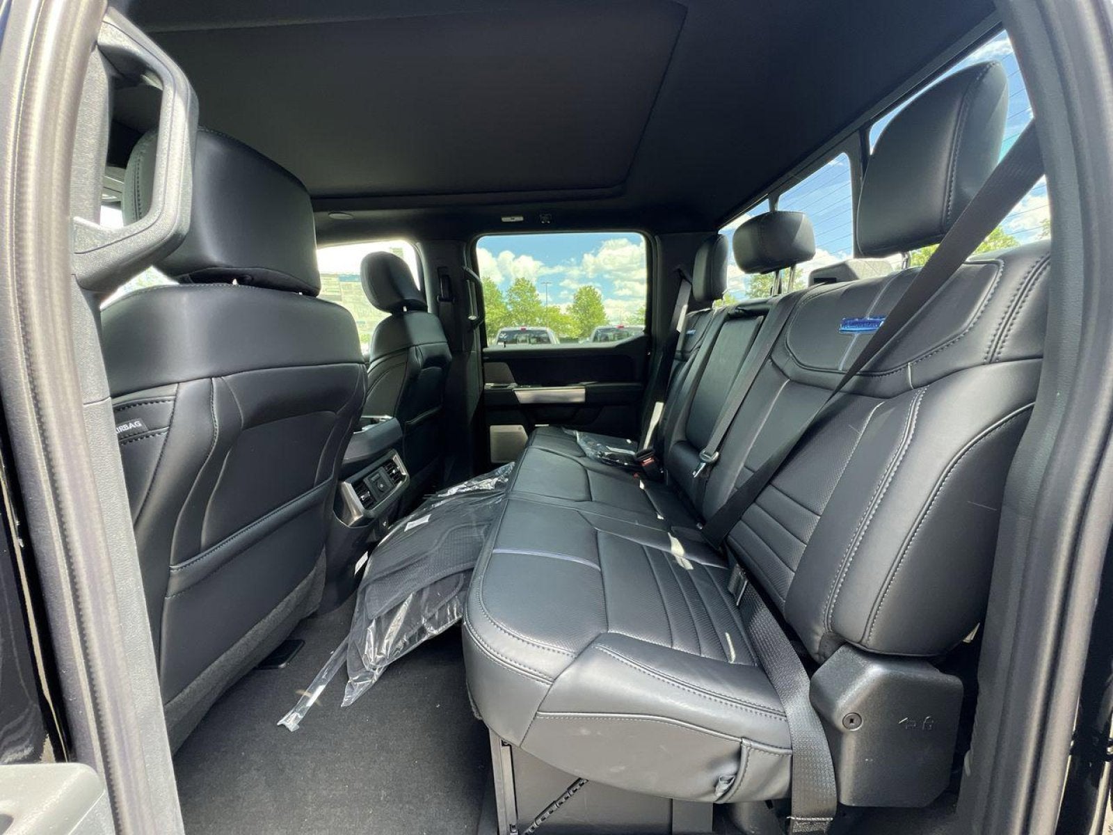 2025 Ford F-350SD Platinum