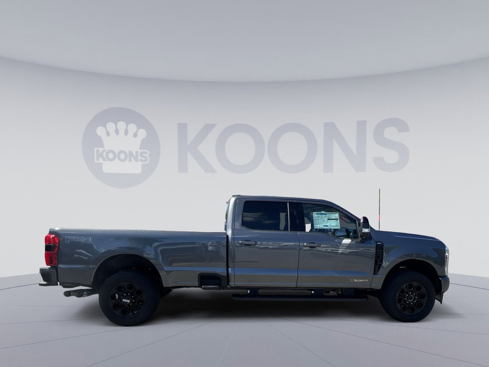 2026 Ford F-350SD Lariat