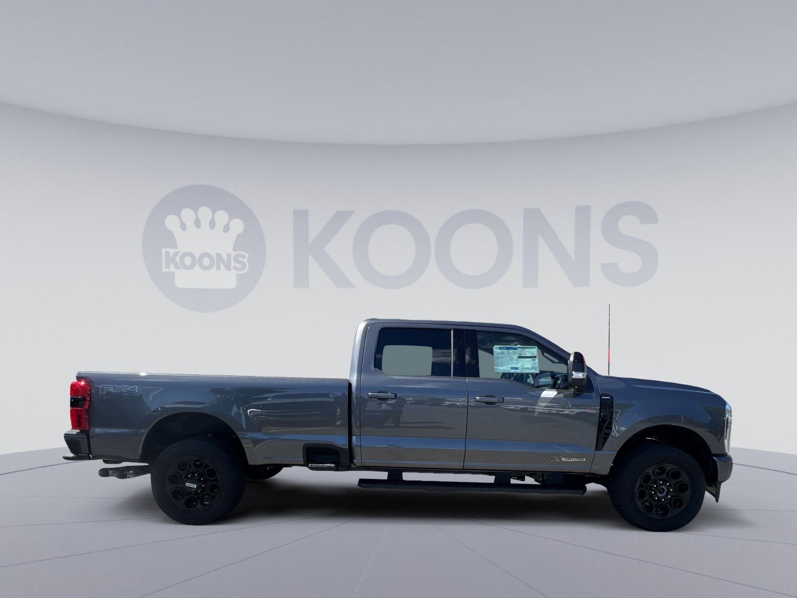 2026 Ford F-350SD Lariat