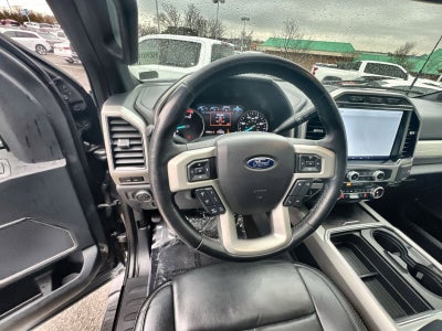 2022 Ford F-350SD Lariat